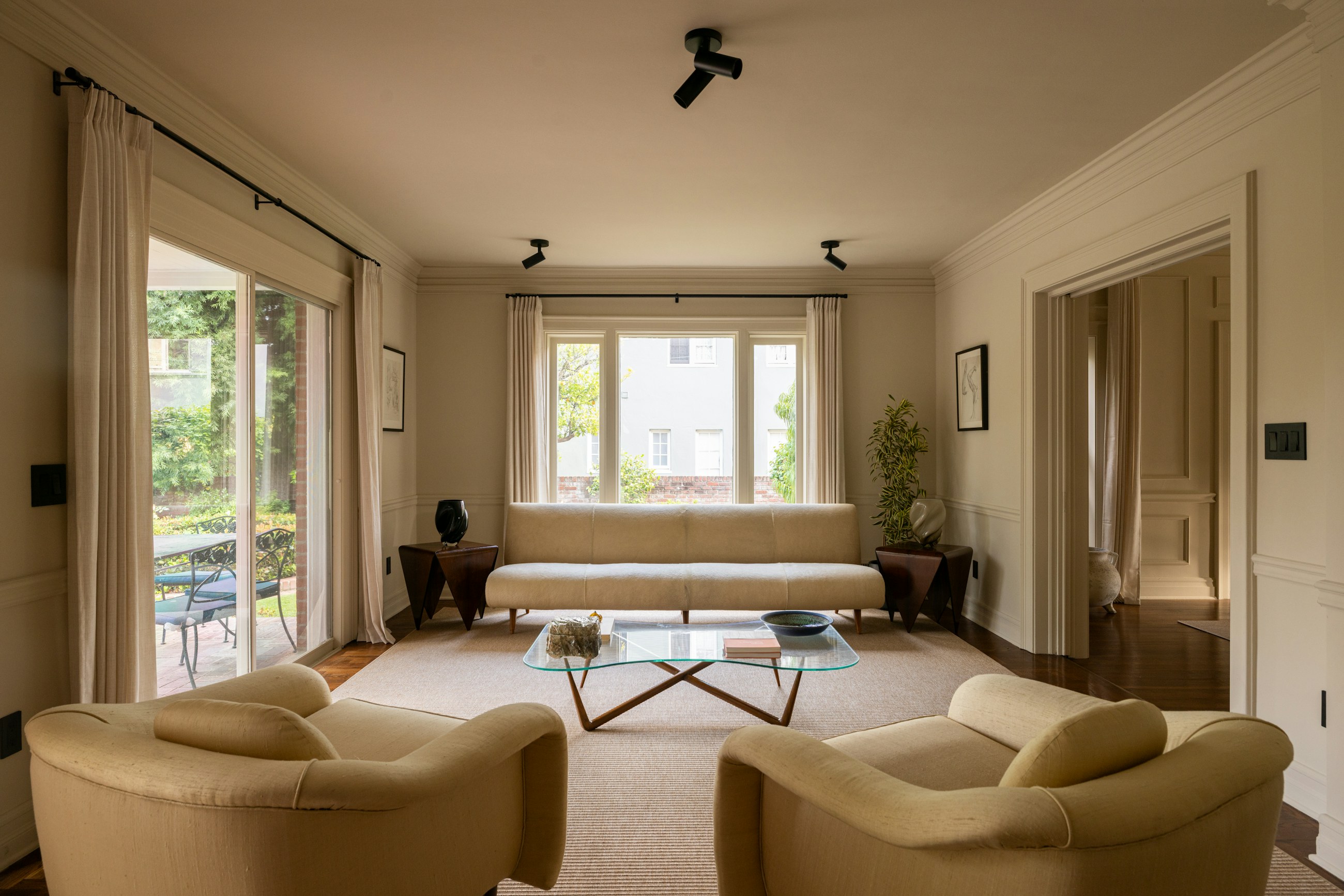Curating Spaces