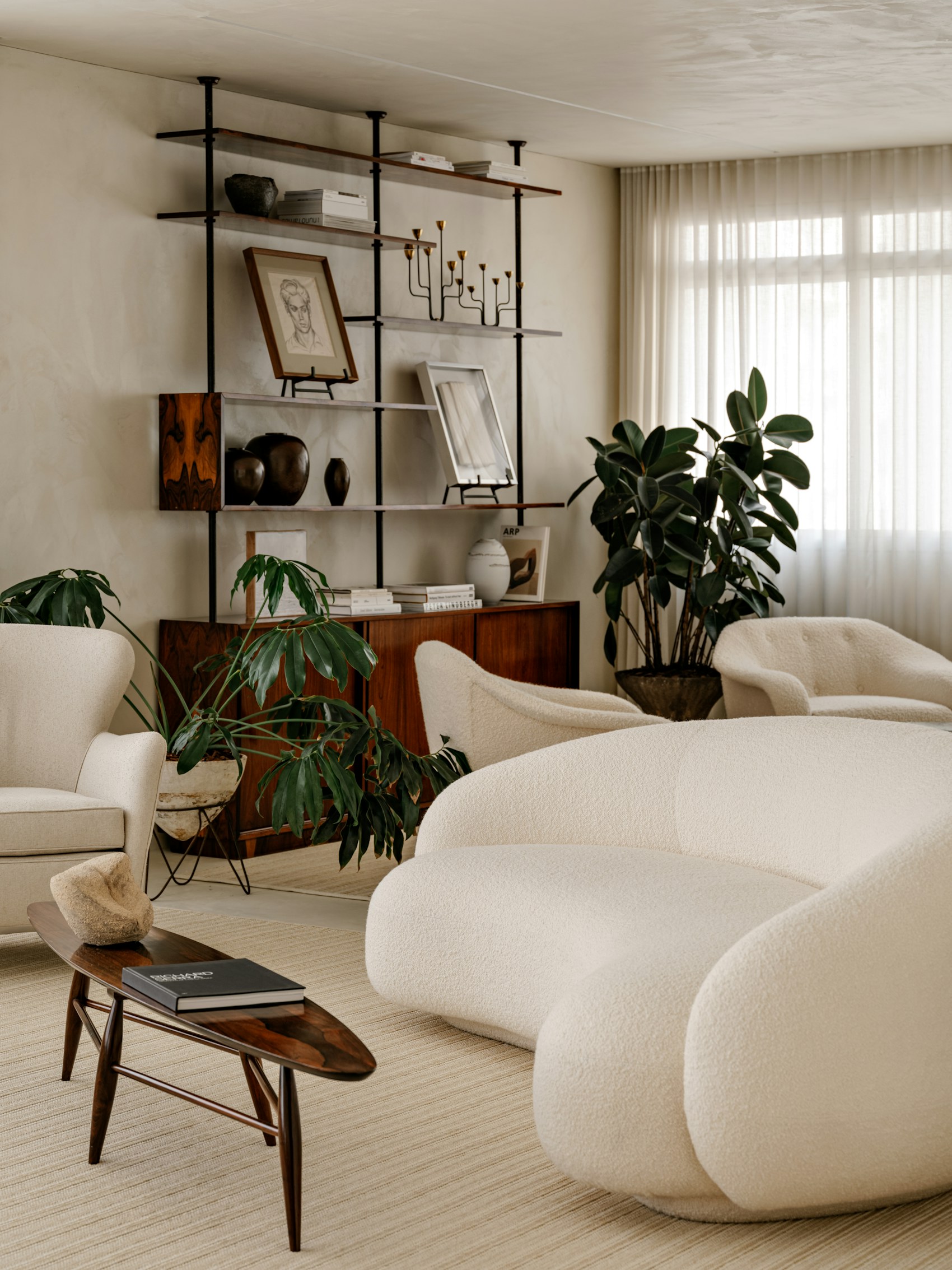 São Paulo Residence, the salon